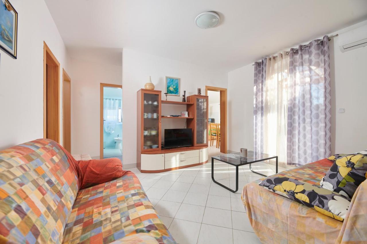 Apartman Igor Zambratija  Buitenkant foto